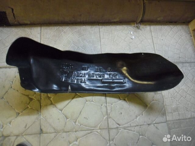 Fiat Grande Punto 2005-2009 год Подкрылок задний л