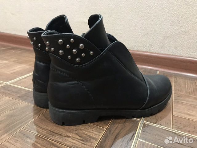 Сапожки женские Сапожки женские