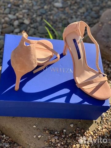 Босоножки Stuart Weitzman
