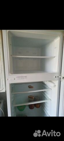 Продам 2 камерный холодильник