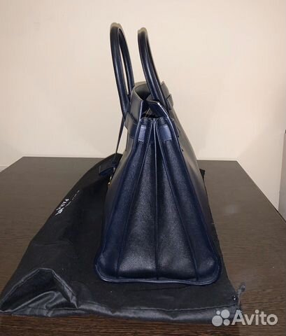 Сумка Yves Saint Laurent sac de jour
