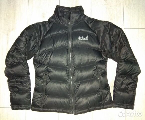 Пуховик женский Jack Wolfskin Пуховик женский Jack Wolfskin
