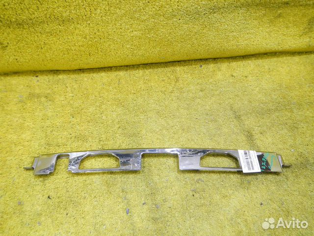 Накладка крышки багажника Toyota Camry xv50 (14-18 Накладка крышки багажника Toyota Camry xv50 (14-18