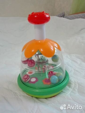 Игрушки chicco (ферма, пирамидка и юла) Игрушки chicco (ферма, пирамидка и юла)