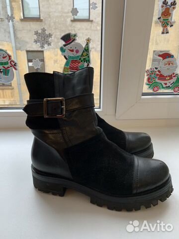 Женские ботинки