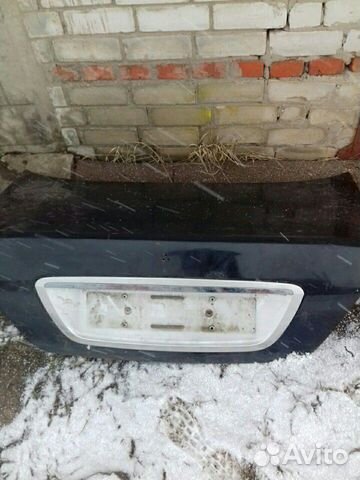 Крышка багажника мерседес 220. бампер
