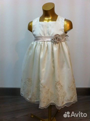 Нарядное платье на девочку Нарядное платье на девочку