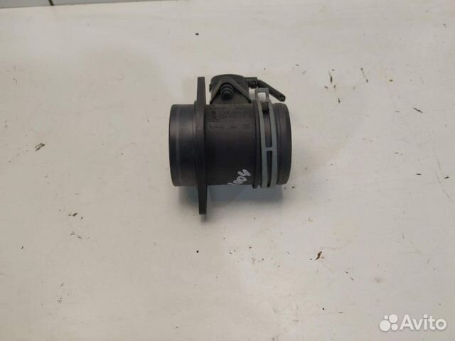Расходомер 038906461B VW Touran 2003-2010 Расходомер 038906461B VW Touran 2003-2010