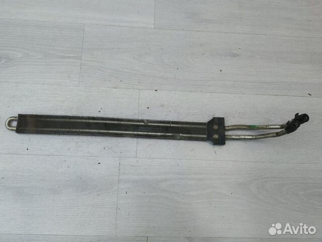 Радиатор охлаждения 7P5422885A VW Touareg 2010-201
