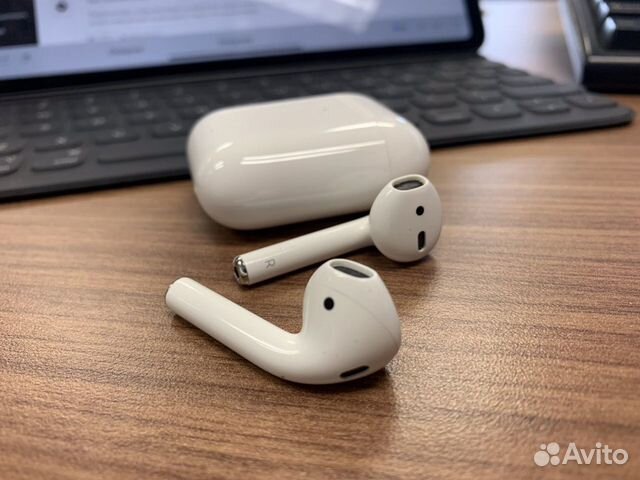 Наушники AirPods 2 Наушники AirPods 2