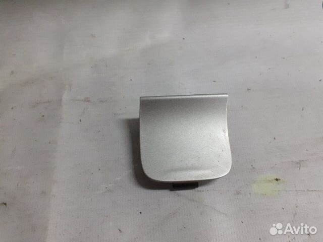 Заглушка буксировочного крюка задняя Volvo Xc60