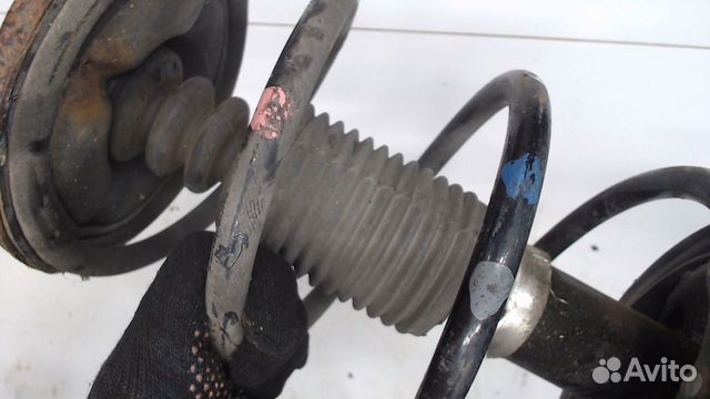 Амортизатор подвески передний Mitsubishi Lancer 10