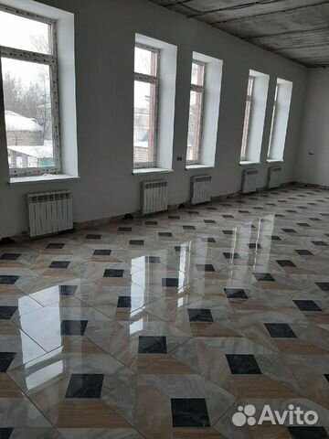 Помещение свободного назначения, 433 м²