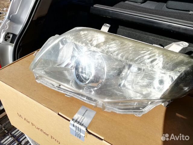 Фара на Toyota Corolla fielder Фара на Toyota Corolla fielder
