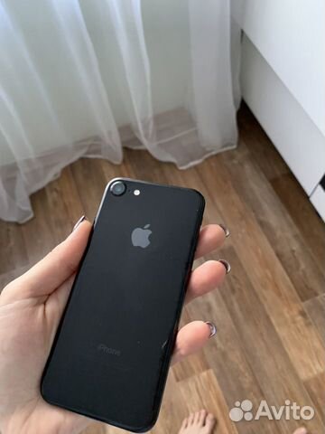 Телефон iPhone Телефон iPhone