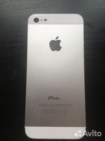 Телефон iPhone 5 Телефон iPhone 5