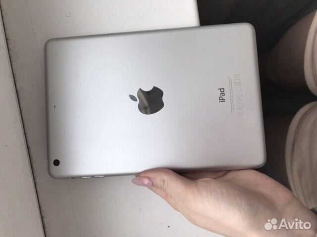 iPad mini 3 16гб Wi-Fi и Bluetooth iPad mini 3 16гб Wi-Fi и Bluetooth