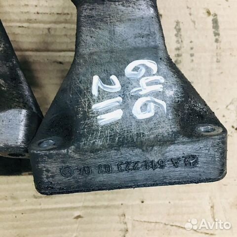 Опора двигателя Mercedes w211 Ом646 611