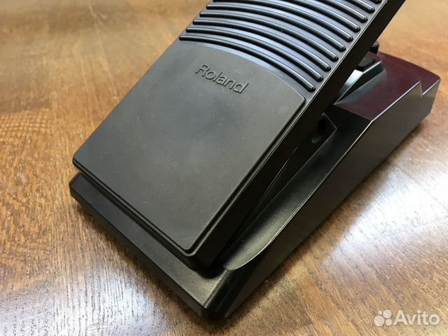 Педаль экспрессии - Roland EV-7 новая Педаль экспрессии - Roland EV-7 новая