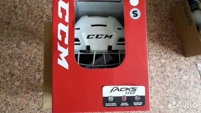 Хоккейный шлем CCM Tacks 110 S Хоккейный шлем CCM Tacks 110 S