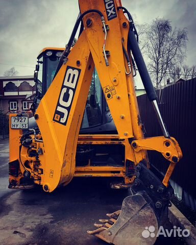 Машинист экскаватора-погрузчика JCB3 Машинист экскаватора-погрузчика JCB3