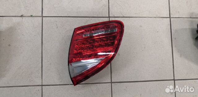Фонарь задний правый Porsche Cayenne 958 2012 Фонарь задний правый Porsche Cayenne 958 2012