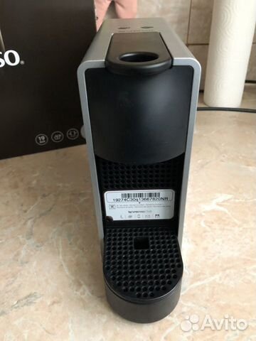 Кофемашина капсульного типа Nespresso Essenza mini Кофемашина капсульного типа Nespresso Essenza mini