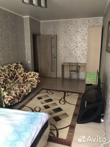 1-к квартира, 42 м², 4/9 эт. 1-к квартира, 42 м², 4/9 эт.