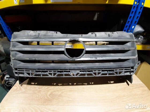 Решетка радиатора Volkswagen Crafter Решетка радиатора Volkswagen Crafter
