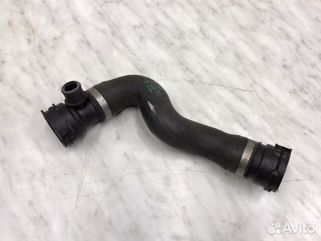 Патрубок охлаждения BMW F10 F11 F07 F13 Патрубок охлаждения BMW F10 F11 F07 F13