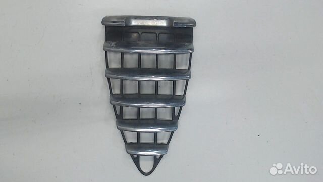 Решетка в капот Alfa Romeo 147, 2001 Решетка в капот Alfa Romeo 147, 2001