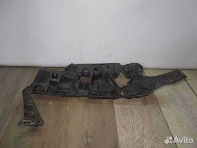 Кронштейн противотуманной фары левый бу BMW X3 F25 Кронштейн противотуманной фары левый бу BMW X3 F25