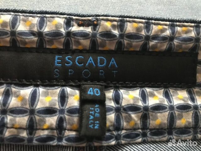 Escada Sport оригинал джинсовые шорты Escada Sport оригинал джинсовые шорты