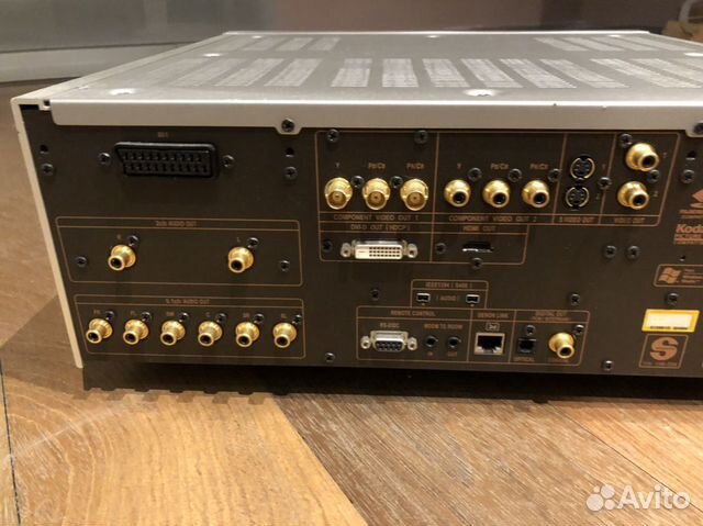 Denon DVD-A1XV: hi-end DVD проигрыватель распродаж