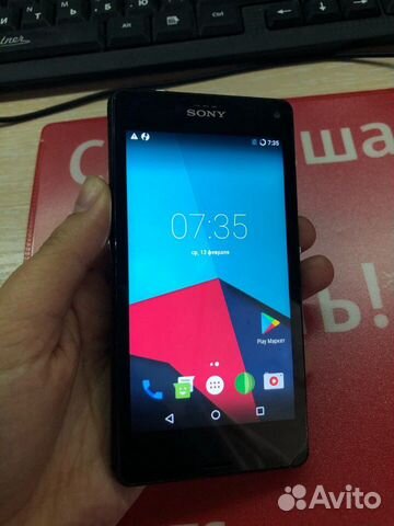 Телефон Sony Xperia Z3 Compact