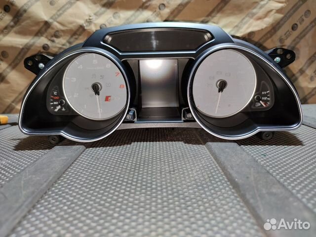 8T0920932R - S5 Комбинация приборов Audi S5