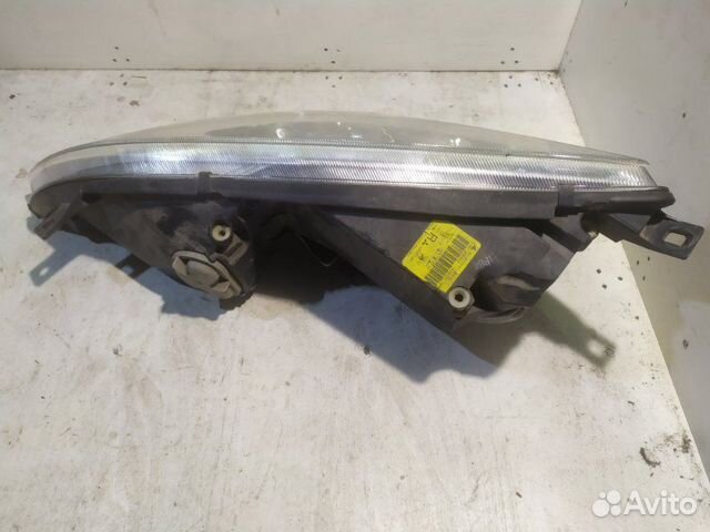 Фара правая Mitsubishi Colt Z34A Фара правая Mitsubishi Colt Z34A