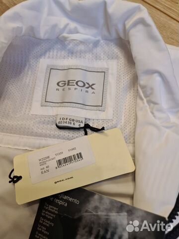 Ветровка новая женская Geox Ветровка новая женская Geox