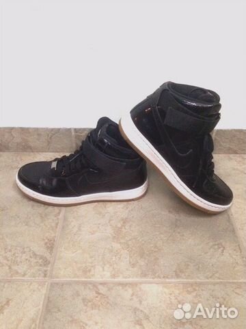 Кроссовки Nike Air Force mid оригинальные Кроссовки Nike Air Force mid оригинальные