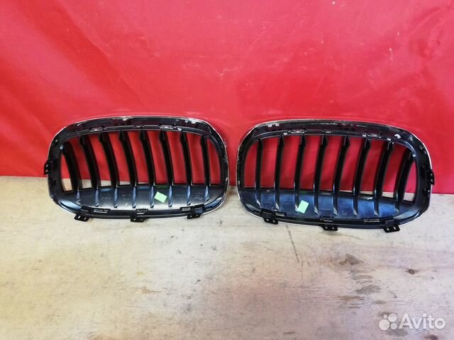 Решетка радиатора BMW X1 F48 Решетка радиатора BMW X1 F48
