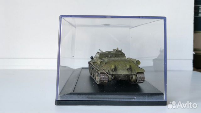 Готовая модель в коробке су-85 1/72 Готовая модель в коробке су-85 1/72