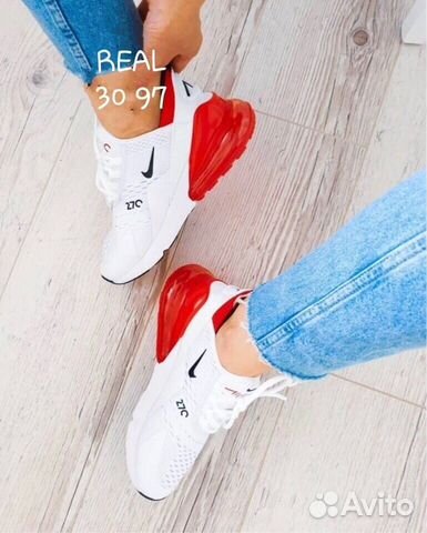 Кроссовки