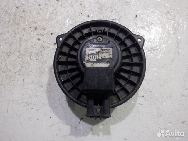 Моторчик печки Митсубиси