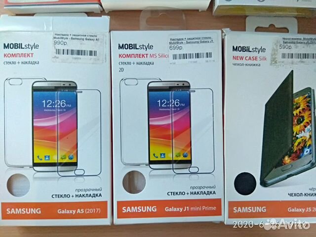 Чехлы, бамперы защитные стекла на телефоны разные