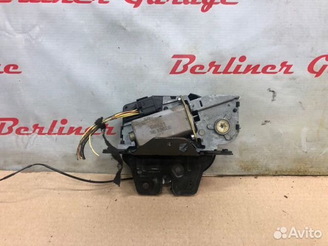 Замок багажника Bmw X5 E53 N62B44 2006 Замок багажника Bmw X5 E53 N62B44 2006