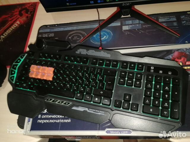 Игровая клавиатура A4Tech Bloody 318 Black USB Игровая клавиатура A4Tech Bloody 318 Black USB
