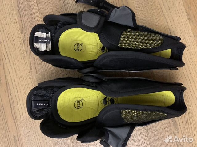 Щитки детские хоккейные bauer supreme Щитки детские хоккейные bauer supreme