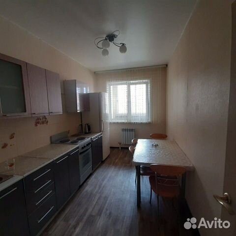 1-к квартира, 38 м², 7/10 эт. 1-к квартира, 38 м², 7/10 эт.