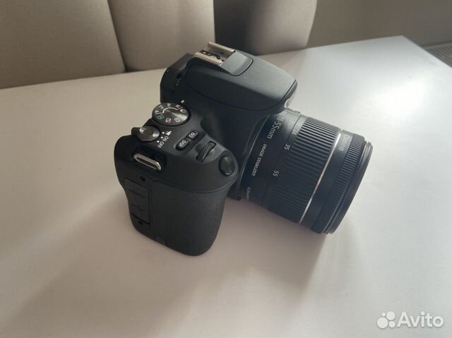 Зеркальный фотоаппарат canon EOS 200d Kit Зеркальный фотоаппарат canon EOS 200d Kit