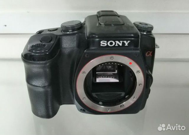 Зеркальная фотокамера Sony dslr-A100 Body